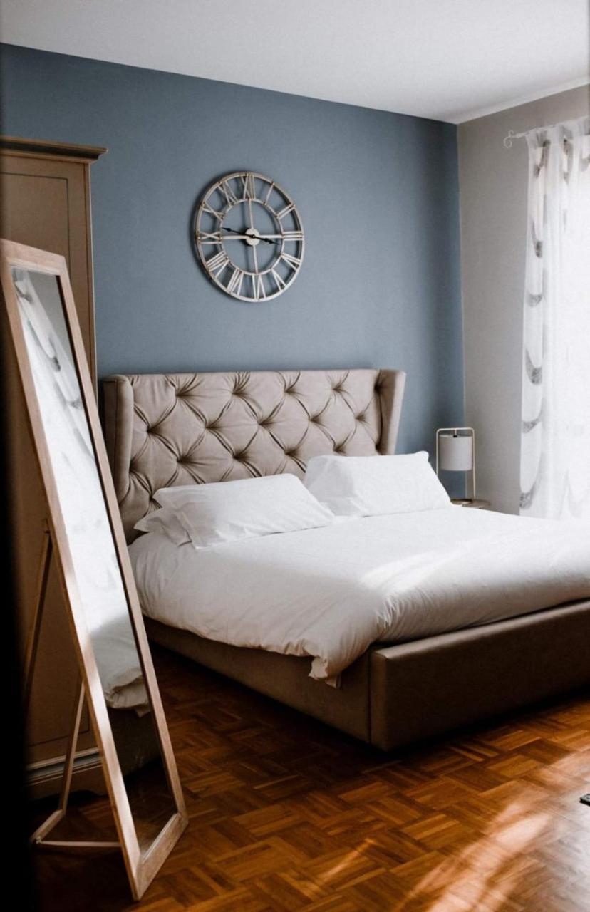 Panoramic Villa Garassino - Country Rooms And Fine Restaurant Treiso Luaran gambar